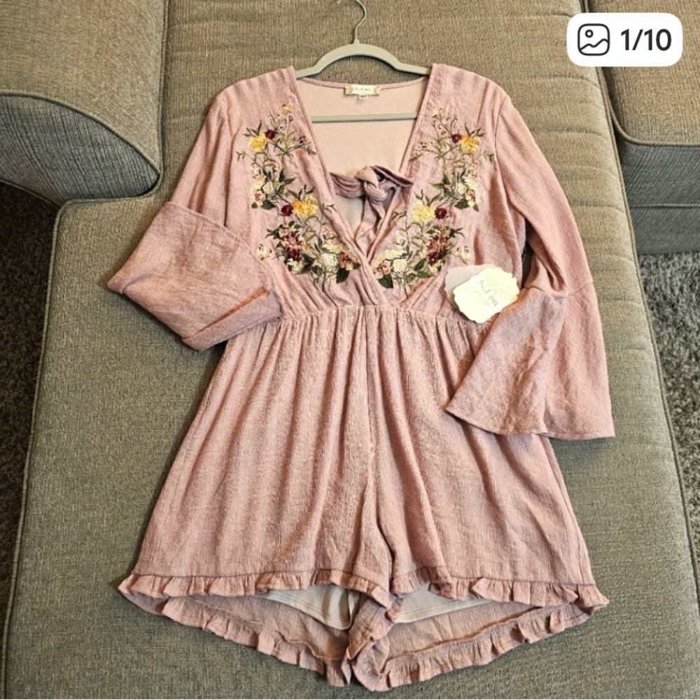 Altar'd State Pink Floral Bohi Flare Sleeve Festive Cottagecore Romper Medium